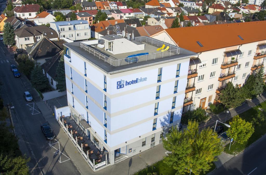 Hotel Blue Bratislava Esterno foto
